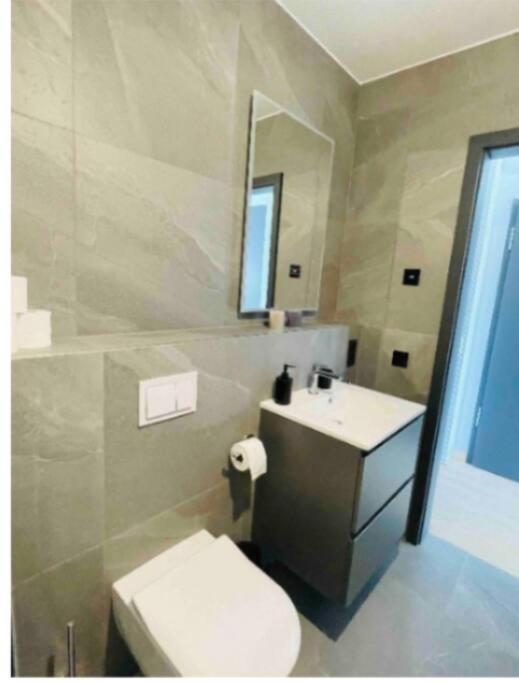 Apartamento New In Center With Terrac And Parking Luxemburgo