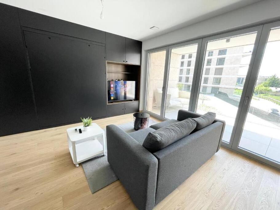 Apartamento New In Center With Terrac And Parking Luxemburgo